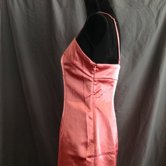 Forever 21 flirty Salmon color dress - Picture 3 of 3